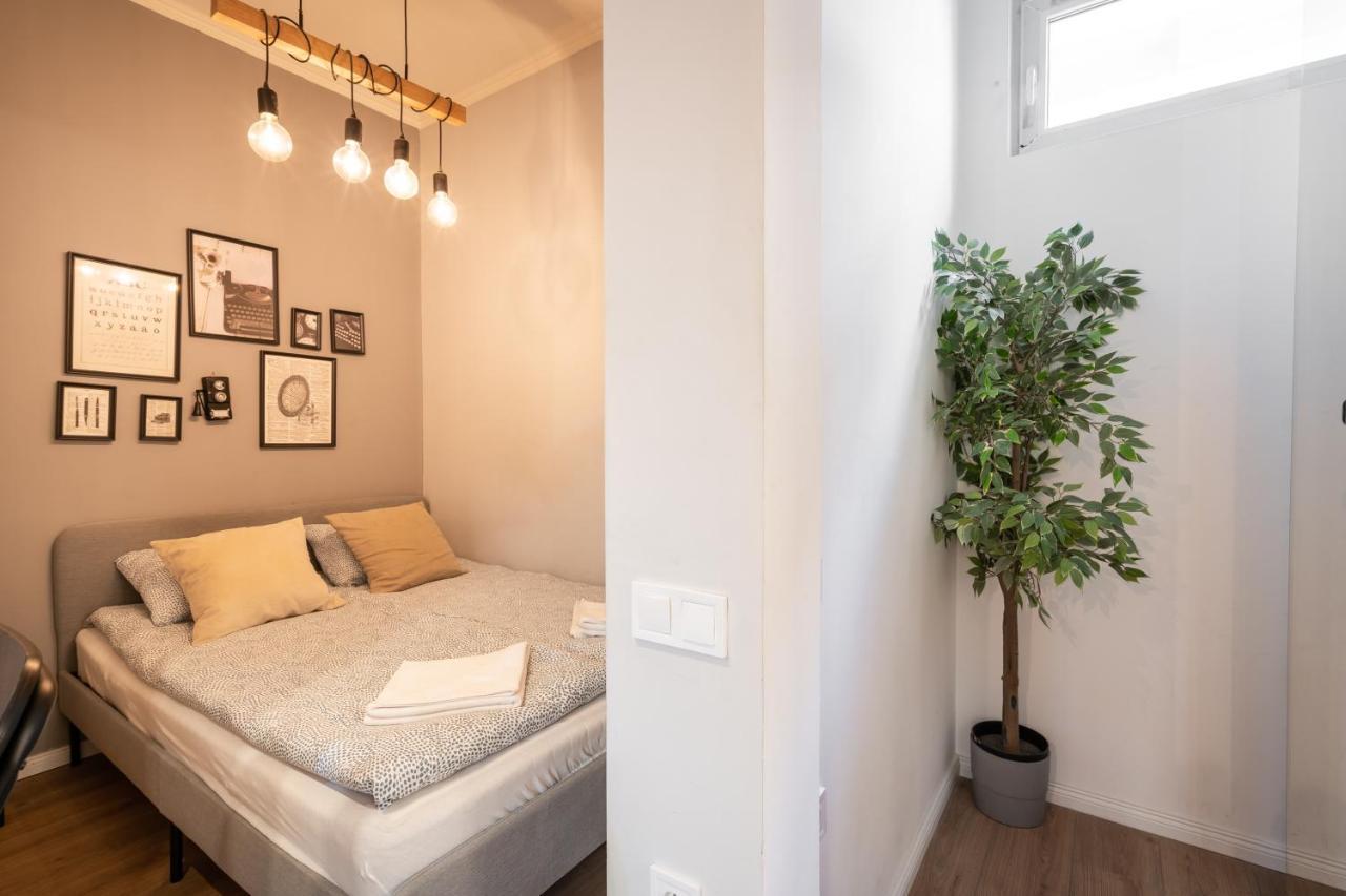 D71 Superior Apartments, Best Location, By Bqa Budapeszt Zewnętrze zdjęcie